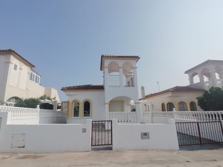 Villa for Sale in Lo Crispin, Algorfa, Alicante 19