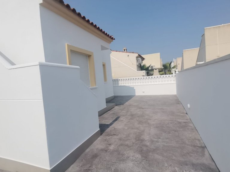 Villa for Sale in Lo Crispin, Algorfa, Alicante 13