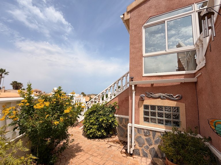 Villa for Sale in Rojales, Alicante 12