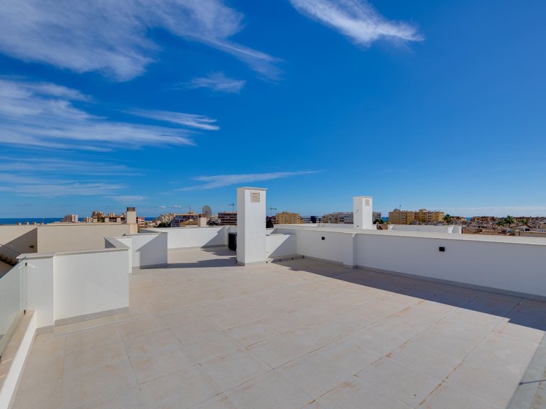 Villa for Sale in Torrevieja, Alicante 18