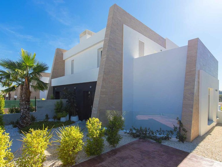 Town House for Sale in La Finca Golf, Alicante 2