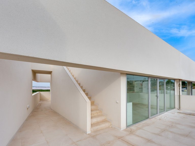 Apartment for Sale in Los Balcones, Alicante 16
