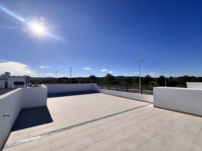 Villa for Sale in San Miguel De Salinas, Alicante 27
