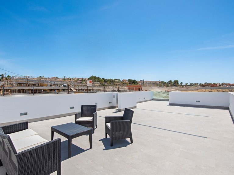 Villa for Sale in La Finca Golf, Alicante 30