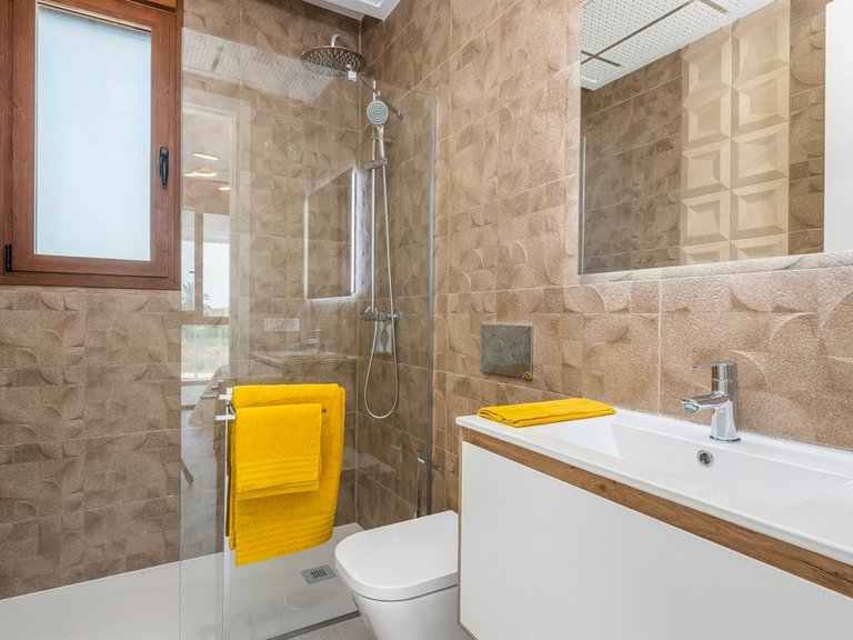 Villa for Sale in Los Montesinos, Alicante 30