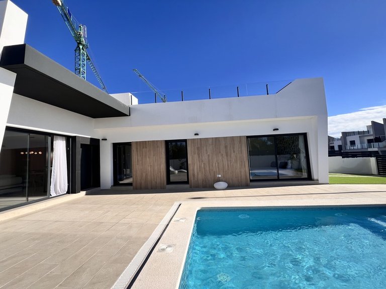 Villa for Sale in San Miguel De Salinas, Alicante 4