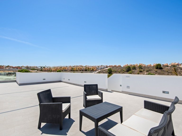 Villa for Sale in La Finca Golf, Alicante 31