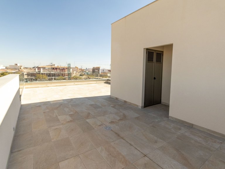 Villa for Sale in Pilar De La Horadada, Alicante 33