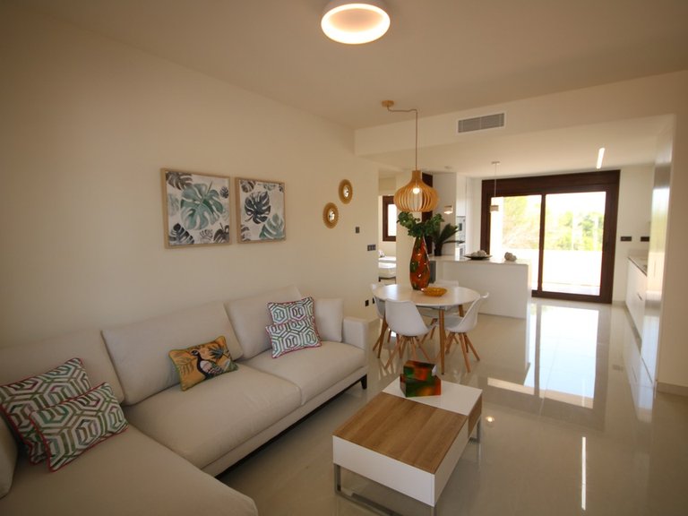 Apartment for Sale in Los Balcones, Alicante 9