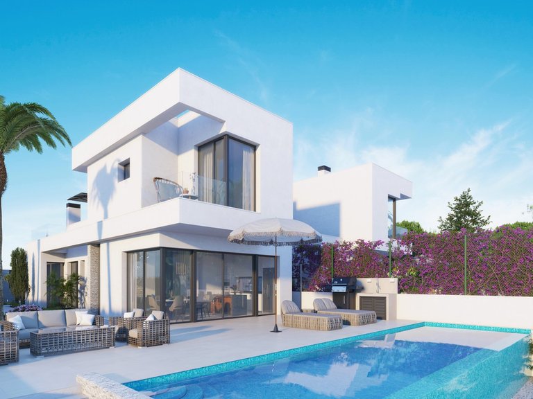 Villa for Sale in Dehesa De Campoamor, Alicante 1