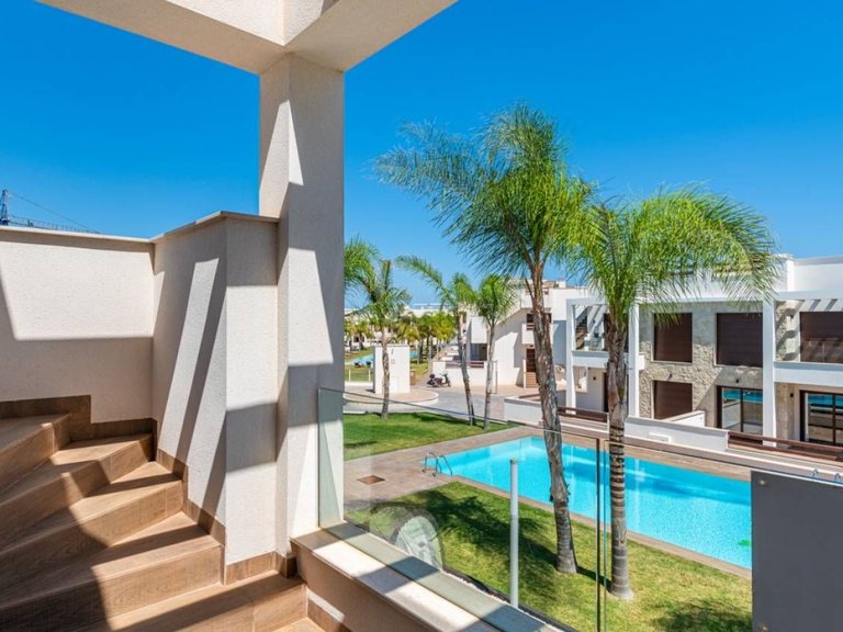 Villa for Sale in Torrevieja, Alicante 18