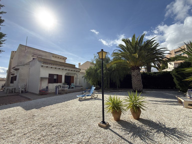 Villa for Sale in La Zenia, Alicante 16