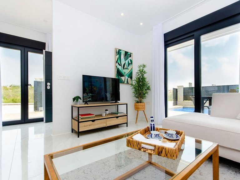Villa for Sale in Vistabella, Alicante 14