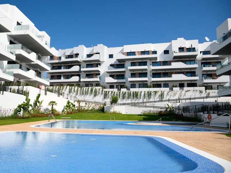 Apartment for Sale in Villamartin, Alicante 2