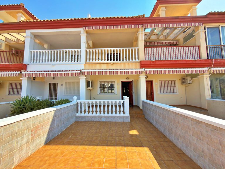 Town House for Sale in San Pedro Del Pinatar, Alicante 1