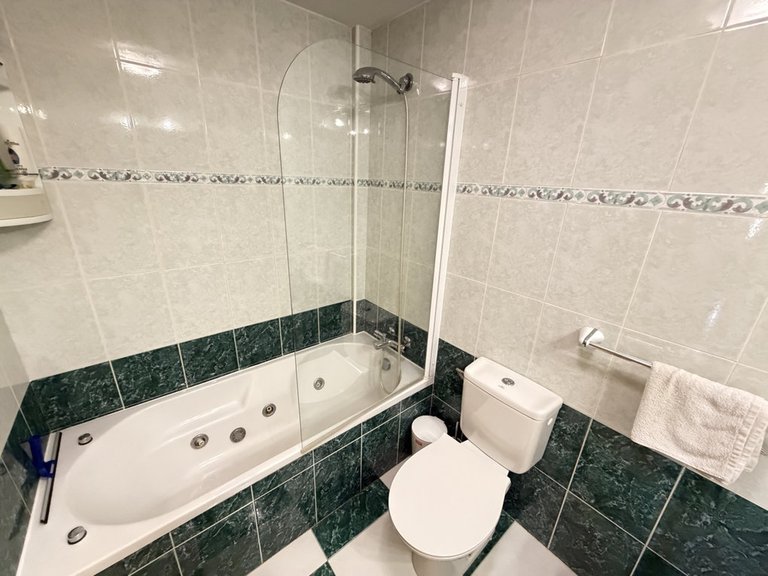 Apartment for Sale in La Zenia, Alicante 17