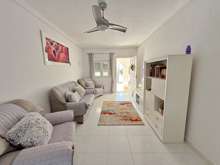 Apartment for Sale in Villamartin, Alicante 8