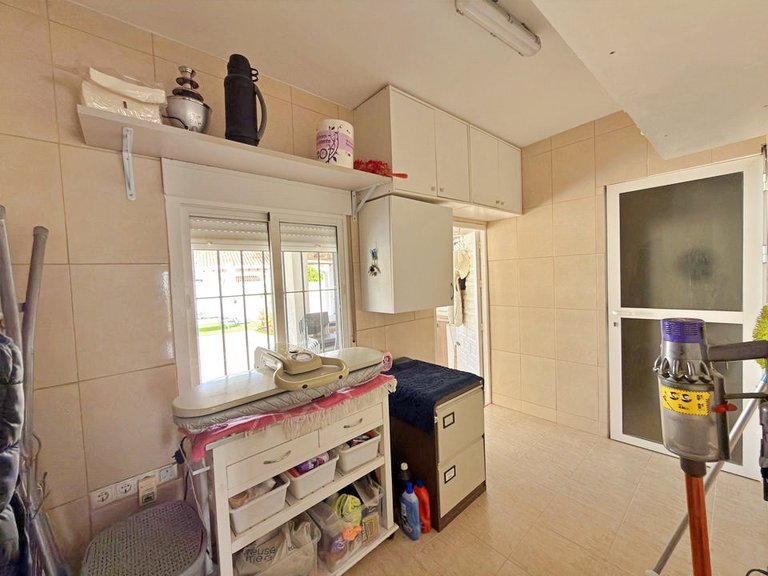 Town House for Sale in Villamartin, Alicante 9