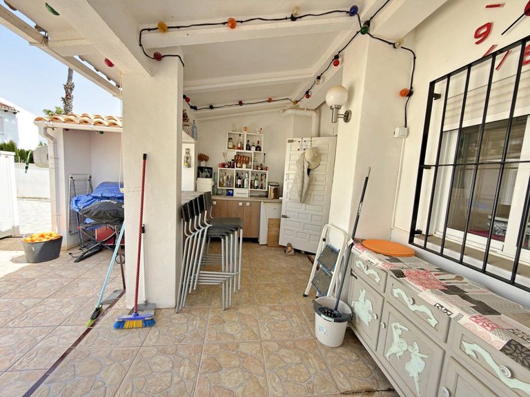 Town House for Sale in Villamartin, Alicante 10