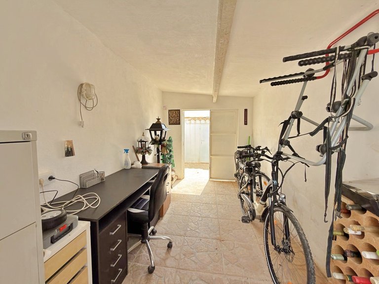 Town House for Sale in Villamartin, Alicante 17