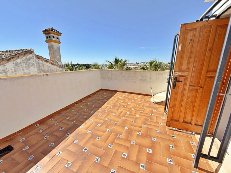 Town House for Sale in Villamartin, Alicante 35