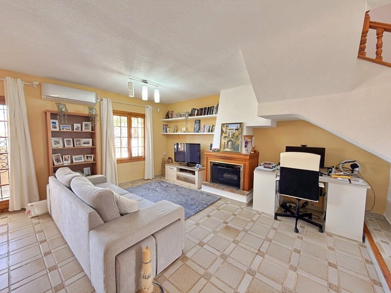 Town House for Sale in Villamartin, Alicante 13