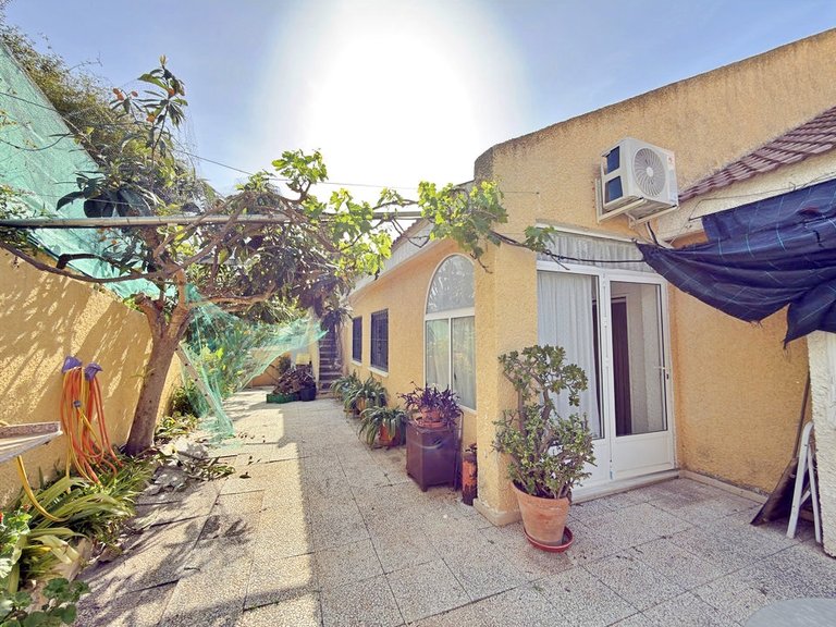 Villa for Sale in San Miguel De Salinas, Alicante 24