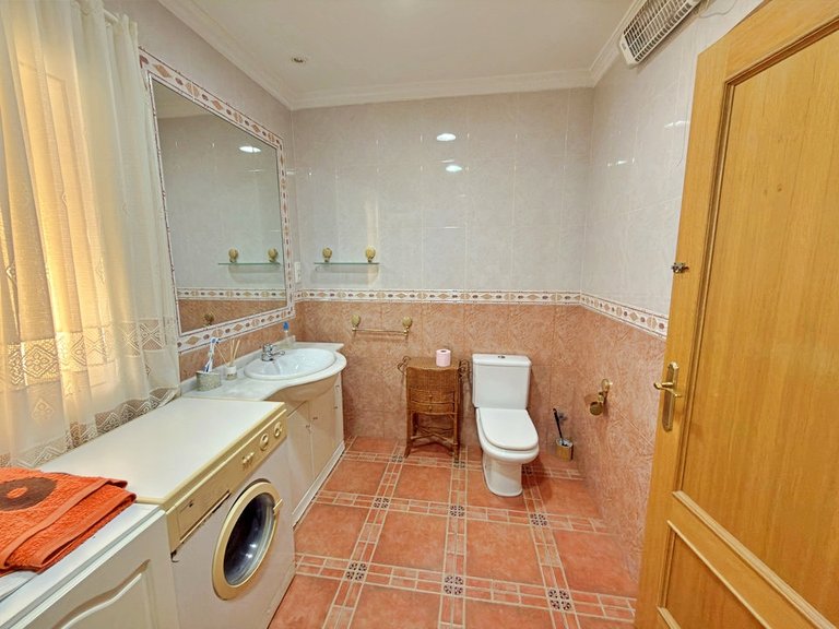 Villa for Sale in San Miguel De Salinas, Alicante 18