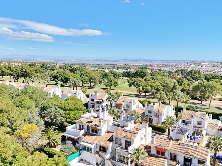 Town House for Sale in Villamartin, Alicante 37