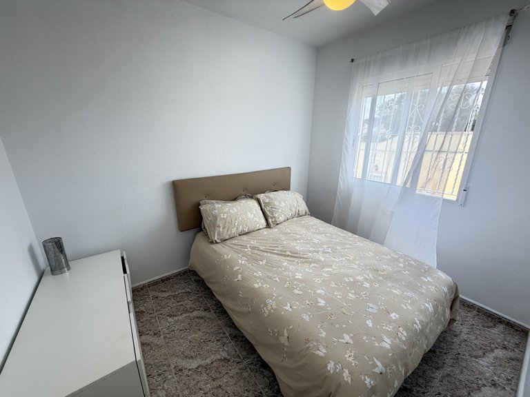 Town House for Sale in Villamartin, Alicante 8