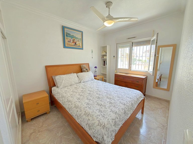 Villa for Sale in La Zenia, Alicante 25
