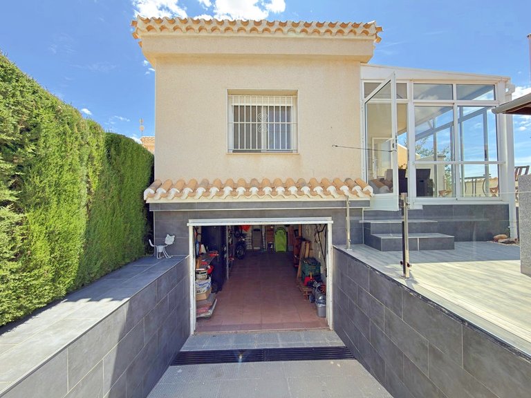 Villa for Sale in La Zenia, Alicante 27