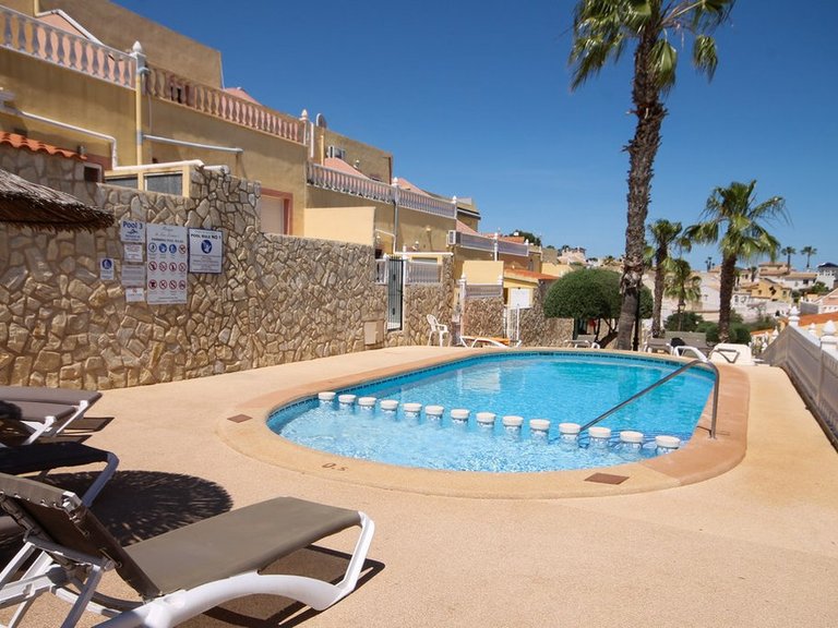 Town House for Sale in Villamartin, Alicante 9