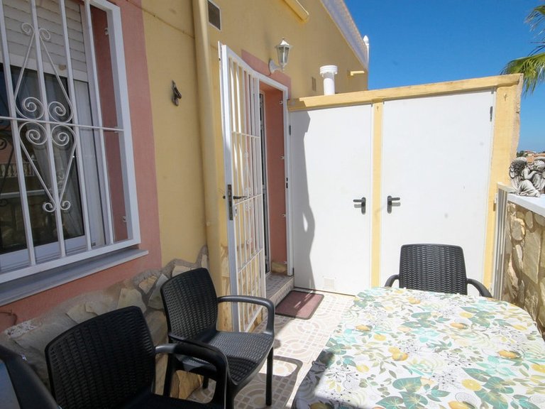 Town House for Sale in Villamartin, Alicante 17