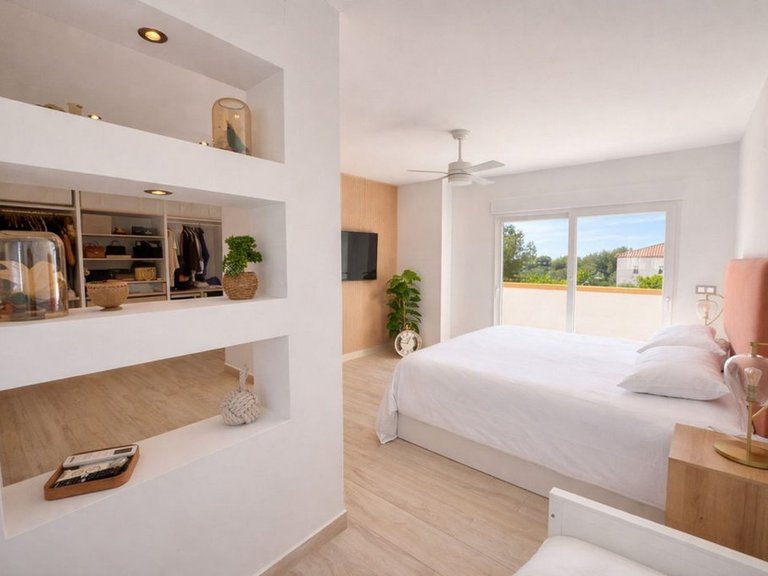 Villa for Sale in Los Dolses, Alicante 13