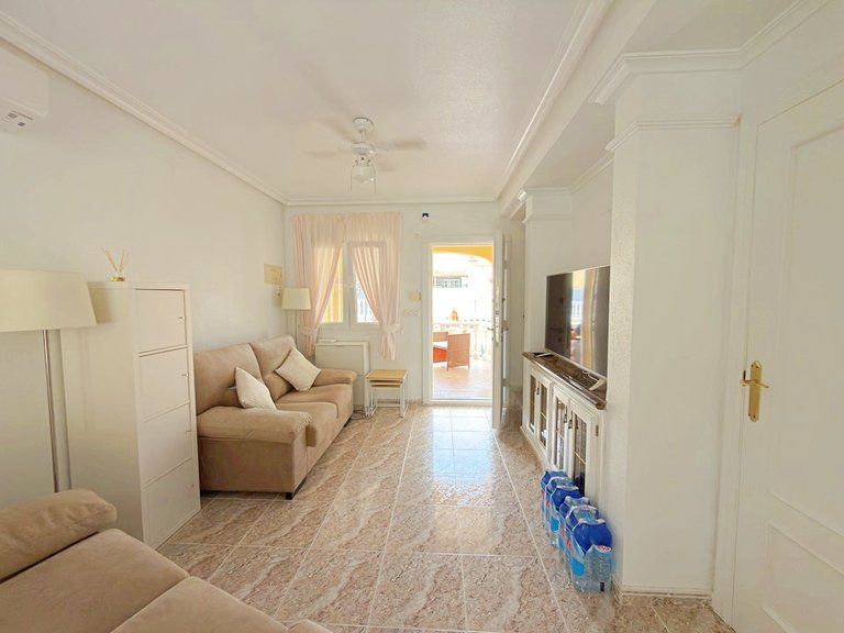 Town House for Sale in Villamartin, Alicante 13