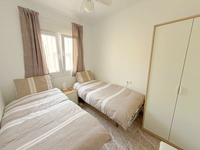 Town House for Sale in Villamartin, Alicante 25