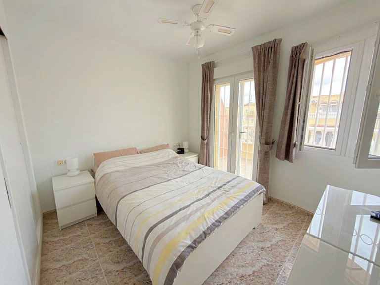 Town House for Sale in Villamartin, Alicante 26