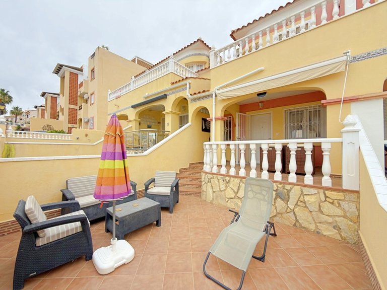 Town House for Sale in Villamartin, Alicante 4