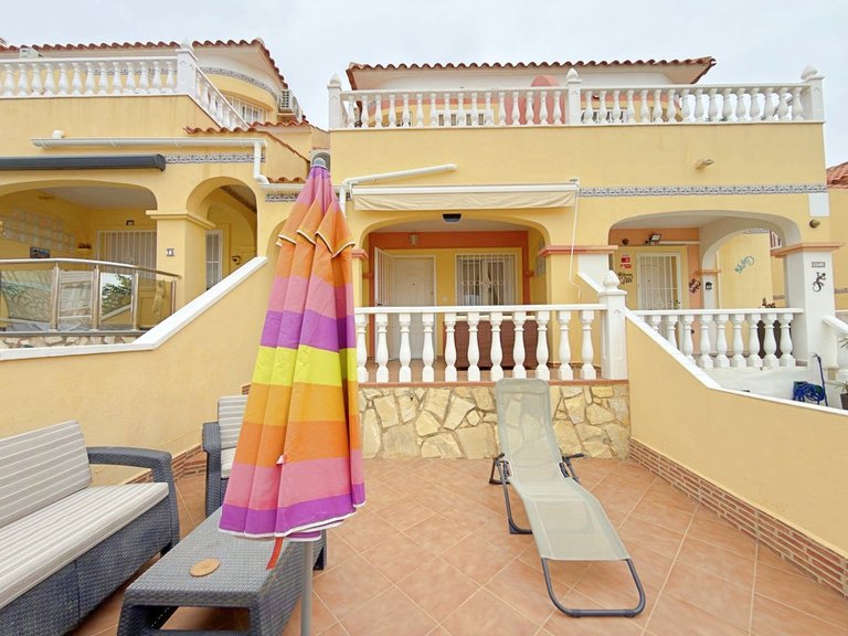 Town House for Sale in Villamartin, Alicante 1