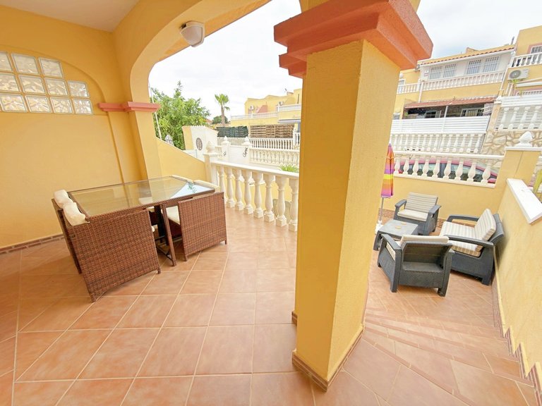 Town House for Sale in Villamartin, Alicante 9