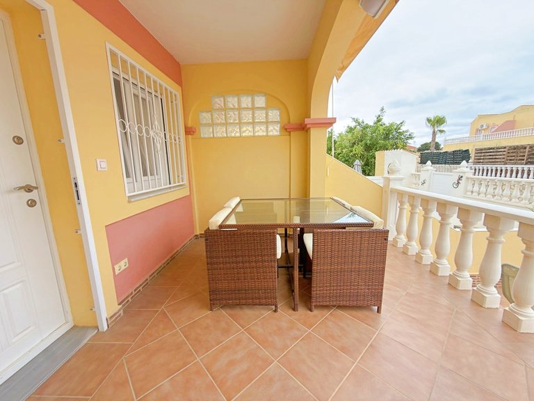 Town House for Sale in Villamartin, Alicante 10