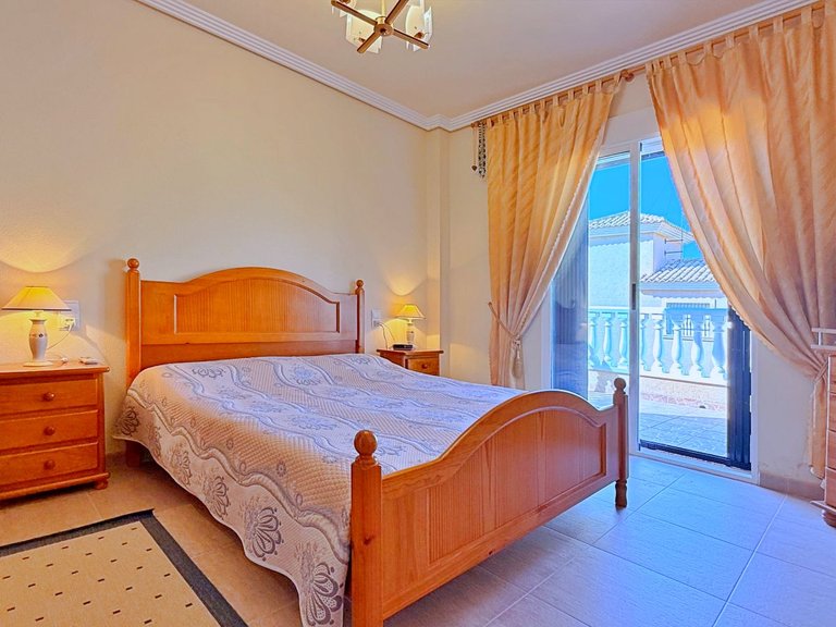 Villa for Sale in Orihuela, Alicante 28