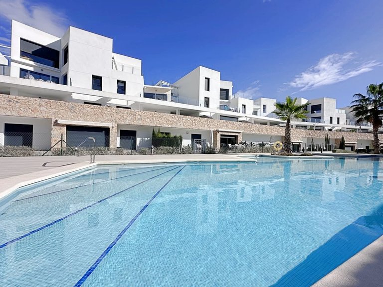 Apartment for Sale in Villamartin, Alicante 1