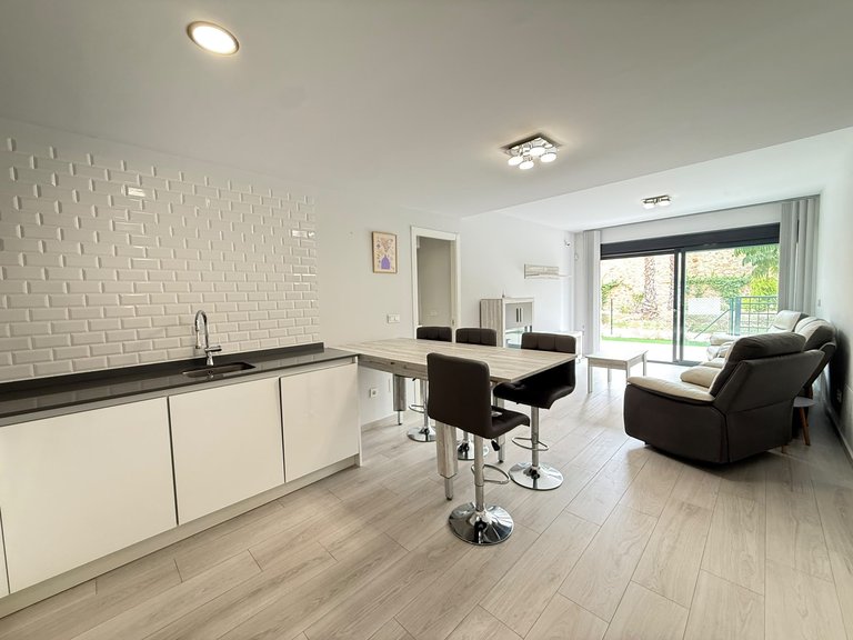 Apartment for Sale in Villamartin, Alicante 8