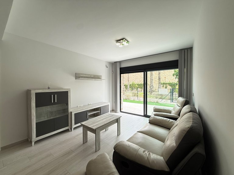 Apartment for Sale in Villamartin, Alicante 10