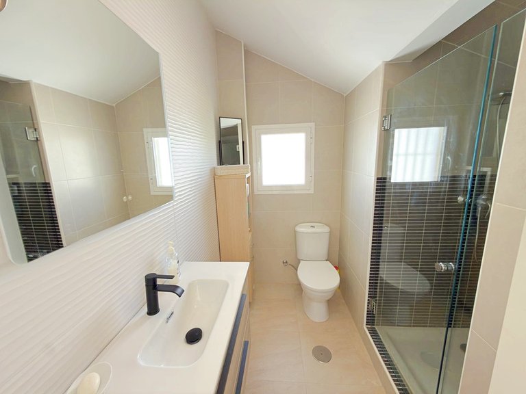 Apartment for Sale in Villamartin, Alicante 27