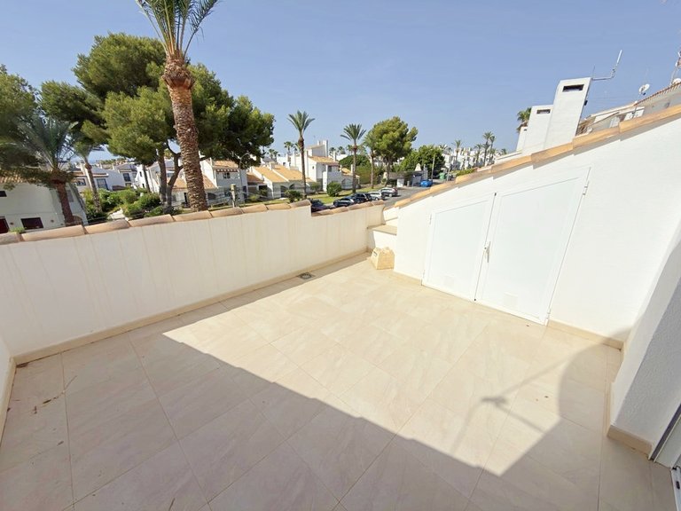 Apartment for Sale in Villamartin, Alicante 33