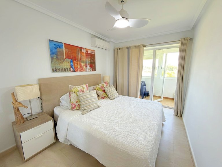 Apartment for Sale in Villamartin, Alicante 22