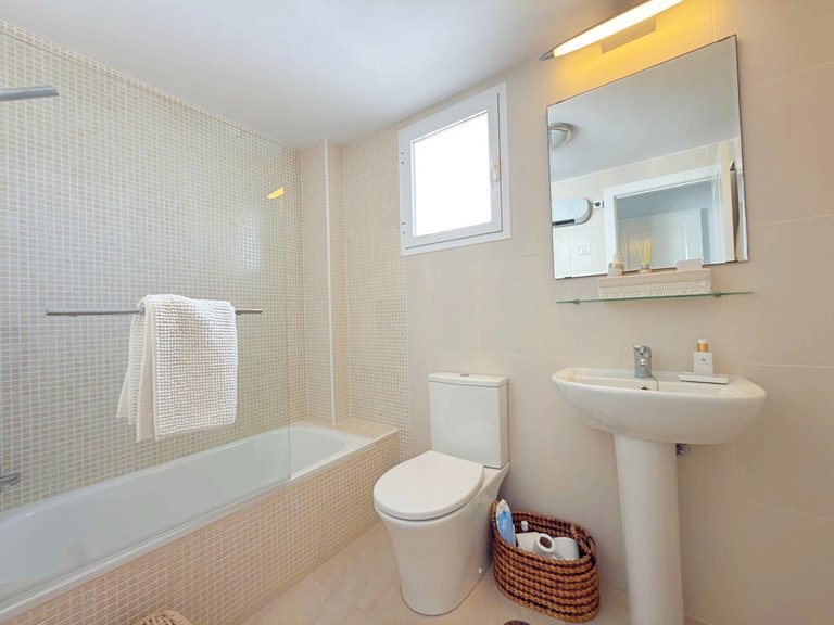 Apartment for Sale in Villamartin, Alicante 24